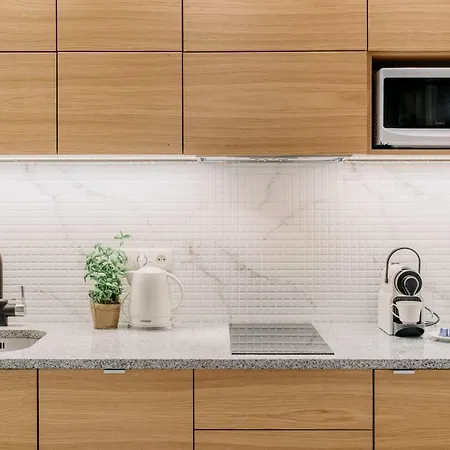 Plac Zbawiciela - 2 Rooms, 4 Beds - Sleeps 6 Comfortably Warszawa