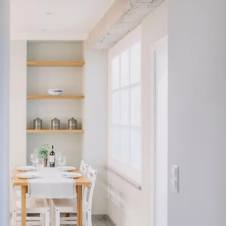 Lejlighed Plac Zbawiciela - 2 Rooms, 4 Beds - Sleeps 6 Comfortably