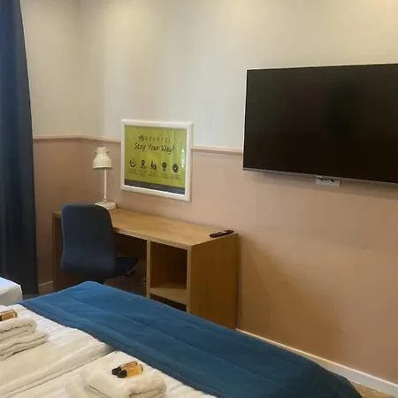 Apartman Plac Zbawiciela - 2 Rooms, 4 Beds - Sleeps 6 Comfortably *