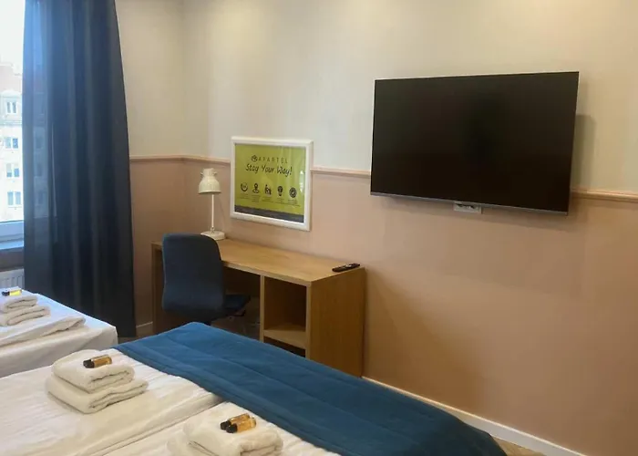 Apartament Plac Zbawiciela - 2 Rooms, 4 Beds - Sleeps 6 Comfortably *