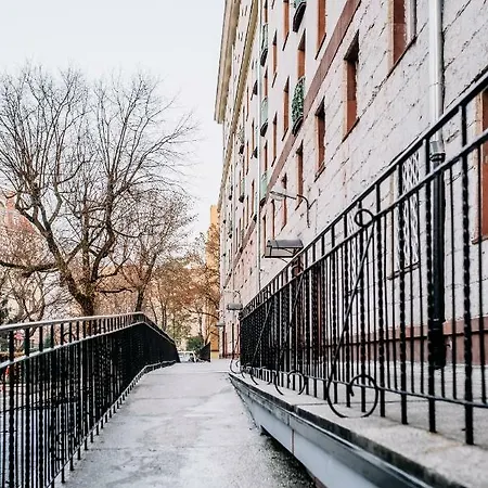 Plac Zbawiciela - 2 Rooms, 4 Beds - Sleeps 6 Comfortably Appartement Varsovie